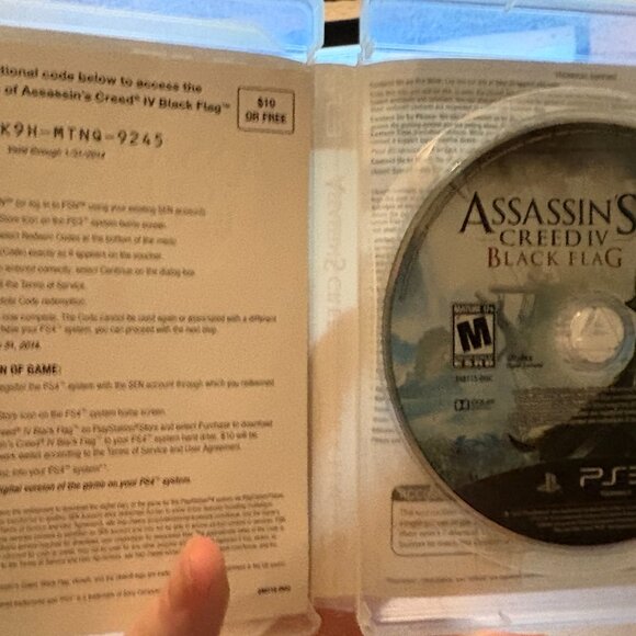 Assassin's Creed Play Station 3 Video Game Bundle - Picture 5 of 7